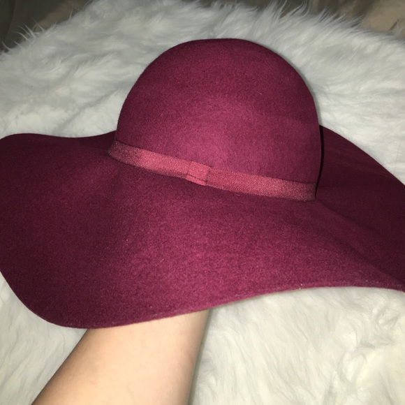 Maroon Floppy Hat