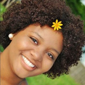 Meet your Posher, Briana