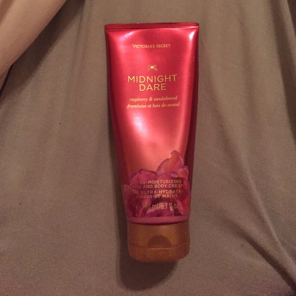 Victoria secret lotion