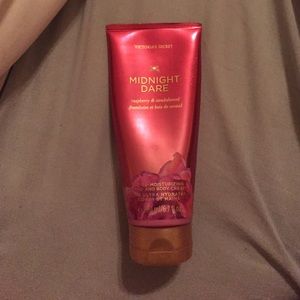 Victoria secret lotion