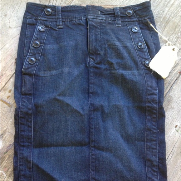 Level 99 denim pencil skirt