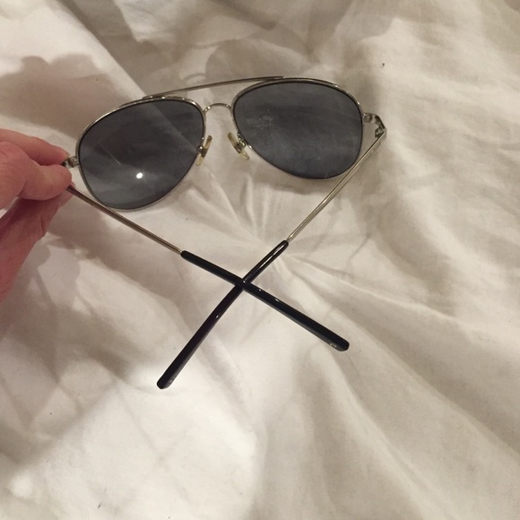 Michael Kors aviator silver sunglasses w case