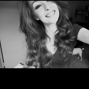 Meet your Posher, Brianna