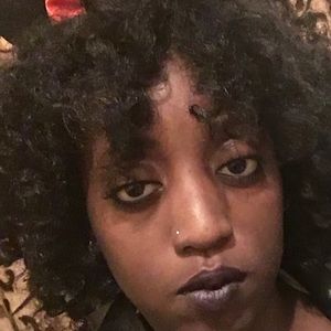 Meet your Posher, Shanelle