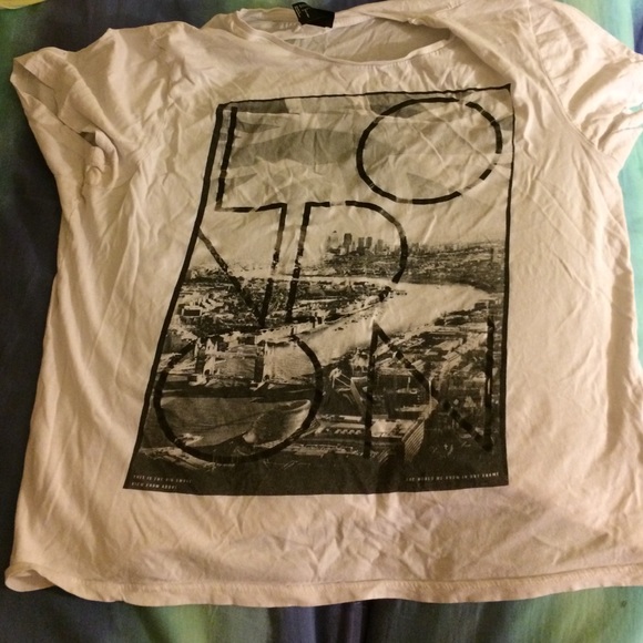 "London" graphic T-shirt