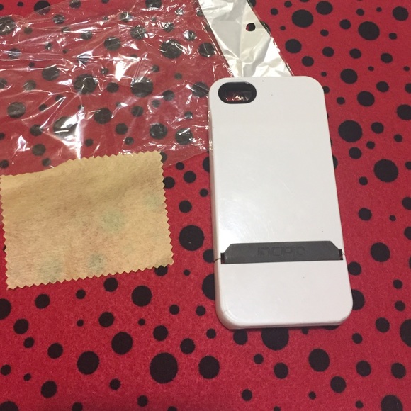 iPhone 5 white case.