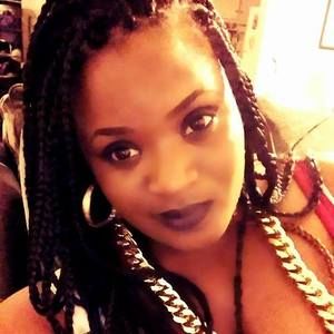 Meet your Posher, Fallon