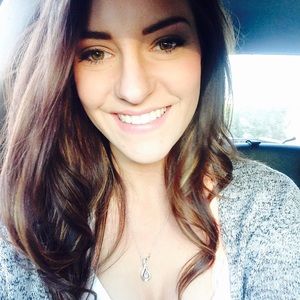 Meet your Posher, Lindsey