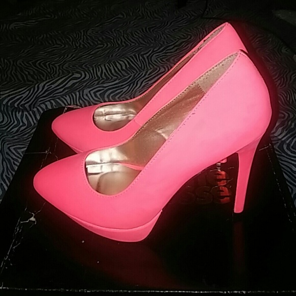 Charlotte Russe Suede neon coral heels