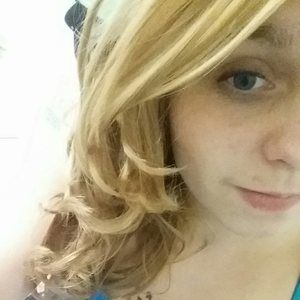 Meet your Posher, Lucy