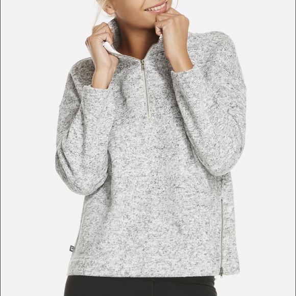 NWT Fabletics Alpine half zip