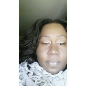 Meet your Posher, Yvette
