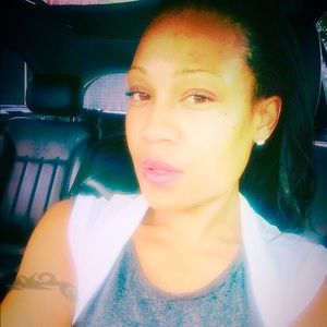 Meet your Posher, Charmaine