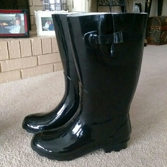 Rainboot info