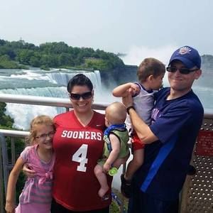 Meet your Posher, Ronni