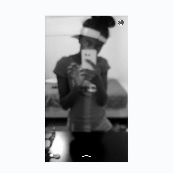 Meet your Posher, Roxanne - Picture 1 of 1