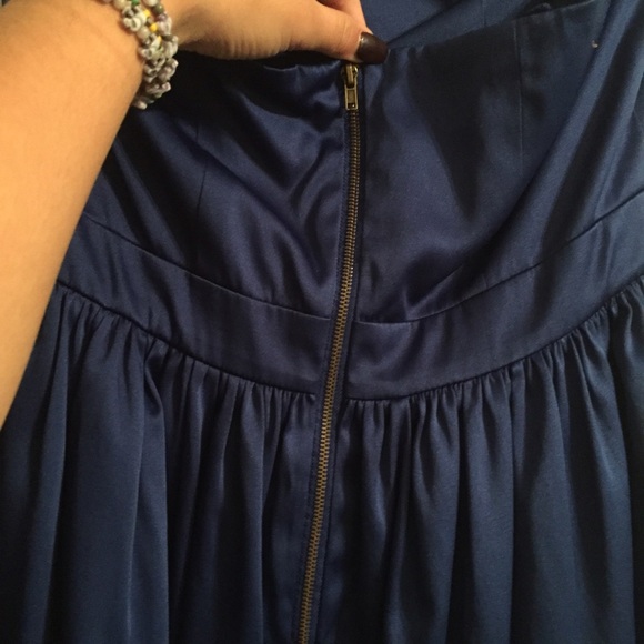 Blue strapless dress - Picture 3 of 3