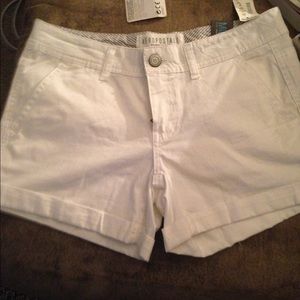 Size 4 midi Aeropostale shorts