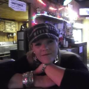 Meet your Posher, Dorinda