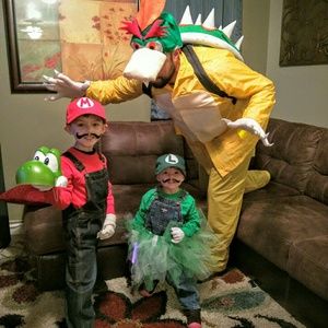 Meet your Posher, Adam