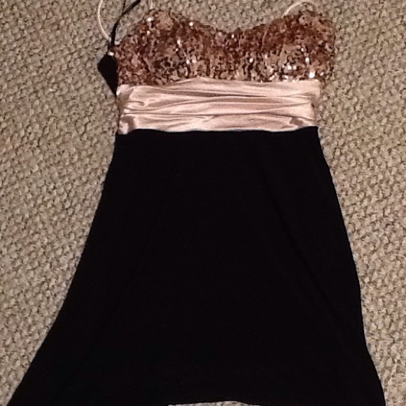 Black and gold prom dress, size 13, worn before