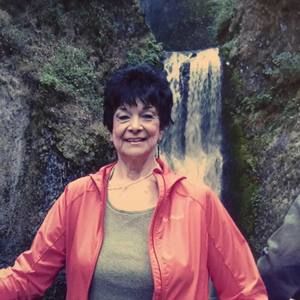 Meet your Posher, Joyce sally