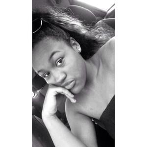 Meet your Posher, Jasmine