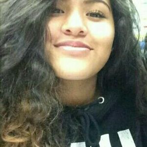 Meet your Posher, Fatima