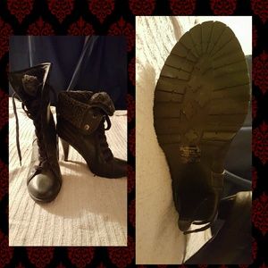 Limit 98 size 10 heel boots cozy foldable