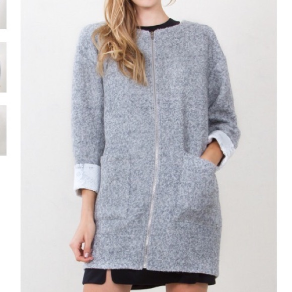 Fuzzy gray collarless coat with lace lining!