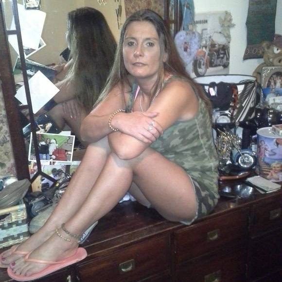 Meet your Posher, Sheila - Picture 1 of 1