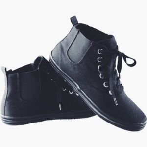 H&M High top black shoes sneakers