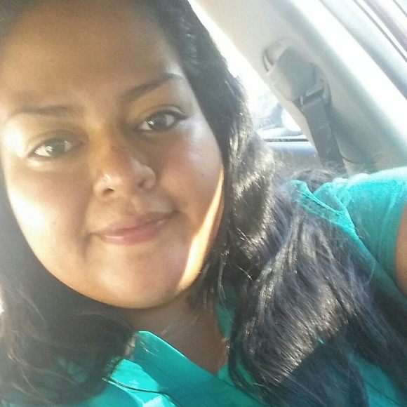 Meet your Posher, Roxana - Picture 1 of 1