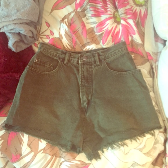 Levi's Pants - Army green high waisted cut off shorts!