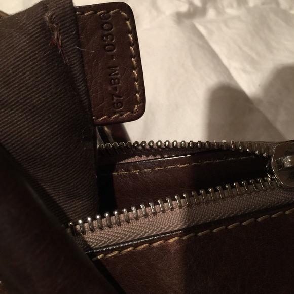 Handbag - Picture 1 of 4