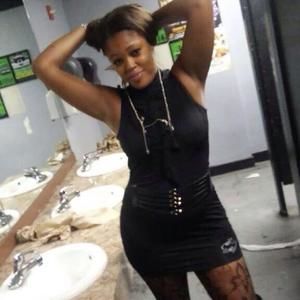 Meet your Posher, Tracy