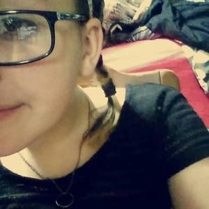 Meet your Posher, Isabella