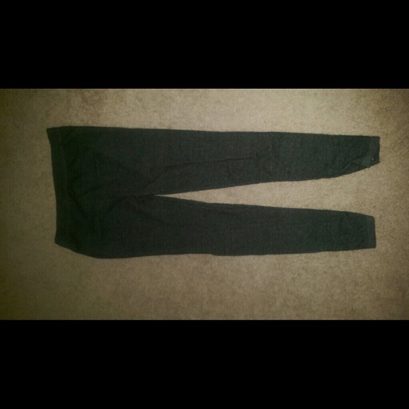 Slim pants