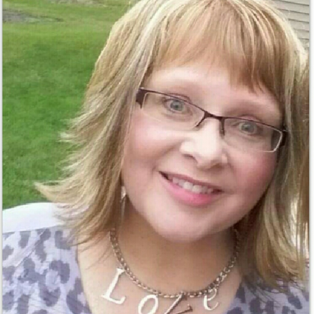 Meet your Posher, Cindy