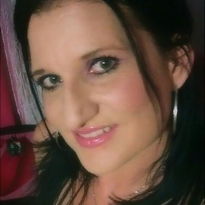 Meet your Posher, Danette