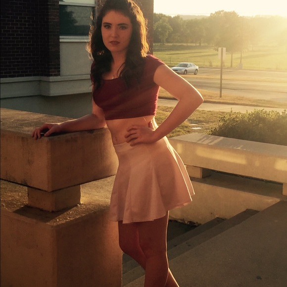 Meet your Posher, Amber - Picture 1 of 1