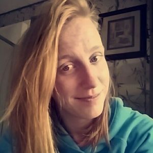 Meet your Posher, Casara