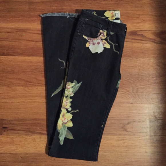 Free People Denim - 💥SALE💥 Free People Floral Denim Jeans Flare Leg