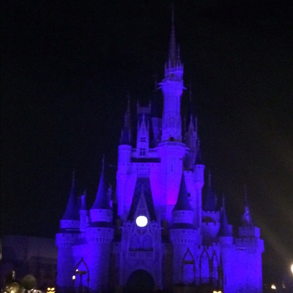 Meet your Posher, Lynn - Picture 1 of 1