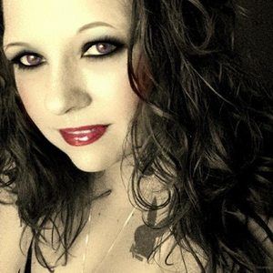 Meet your Posher, Mandy