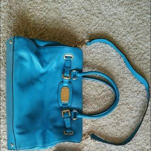 Michael Kors purse and wallet set, only used once.