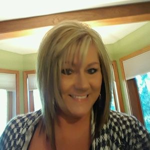 Meet your Posher, Cherie