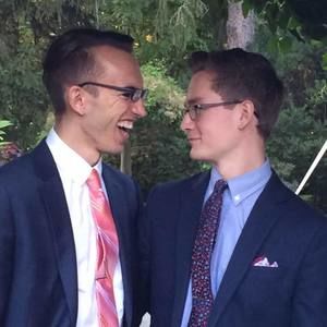 Meet your Posher, Sam