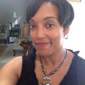 Meet your Posher, Joi