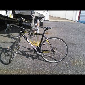 Meet your Posher, Kelete